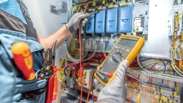 Best Electrical Contractors for Businesses  in Steelevle, IL